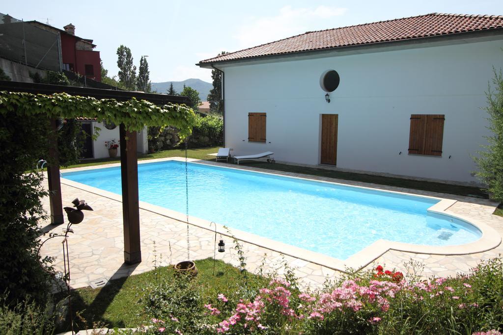 B&B Margherita Le Fiabe Сант-Агата-Фельтрия Экстерьер фото