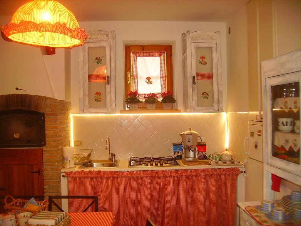 B&B Margherita Le Fiabe Сант-Агата-Фельтрия Экстерьер фото
