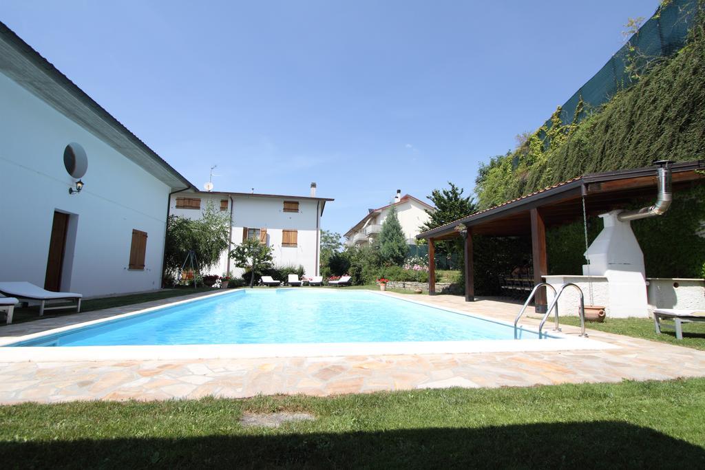 B&B Margherita Le Fiabe Сант-Агата-Фельтрия Экстерьер фото